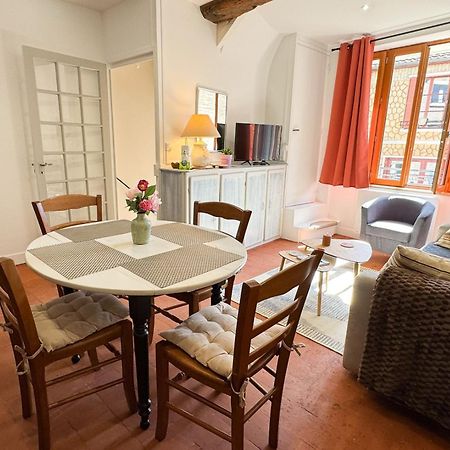 La Petite Maison ノワイェ・シュル・スラン エクステリア 写真