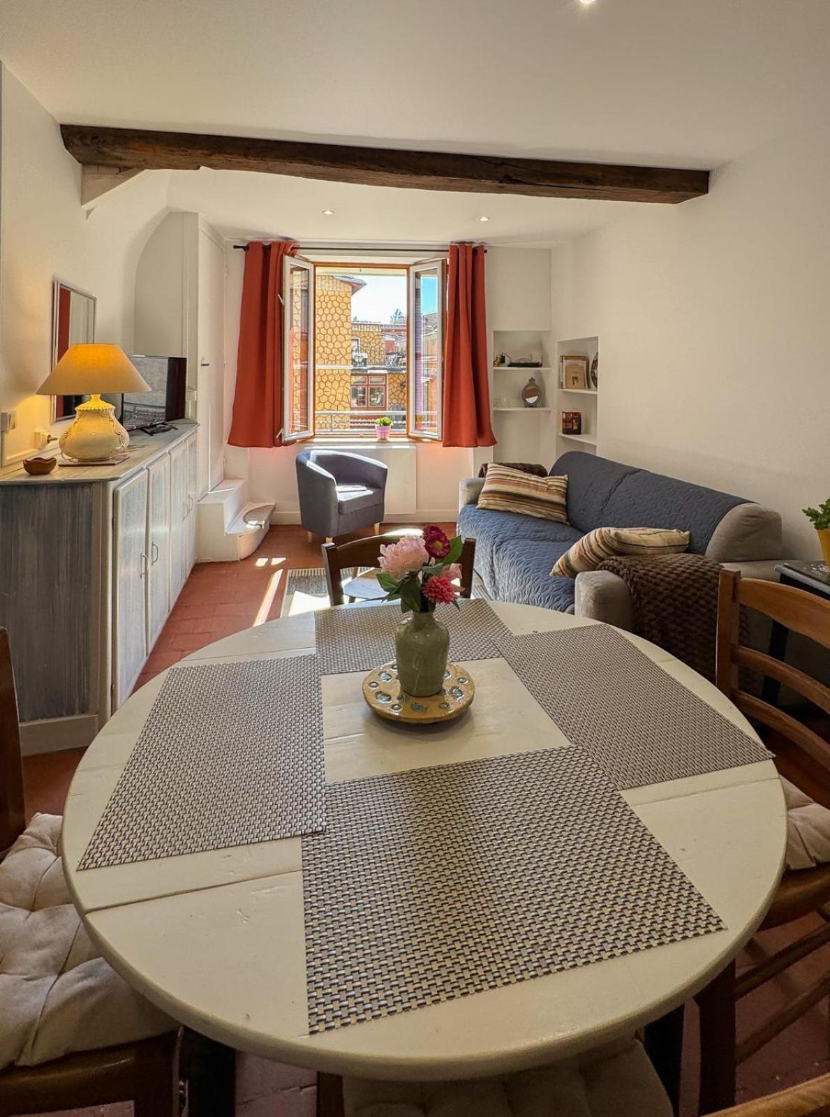 La Petite Maison ノワイェ・シュル・スラン エクステリア 写真
